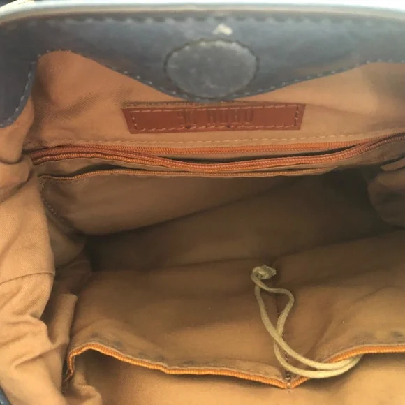 Handbag - Picture 2 of 3